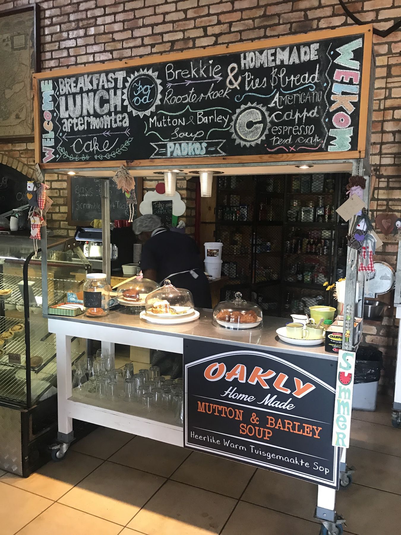 Pies & lunches